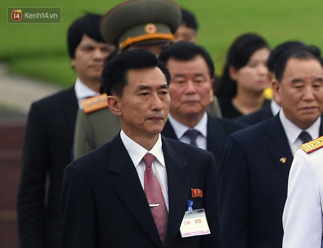 Chuyện ít biết về phiên dịch viên Triều Tiên phanh gấp cạnh Chủ tịch Kim Jong-un: Cựu sinh viên khoa tiếng Việt trường ĐH Tổng hợp Hà Nội - Ảnh 10.