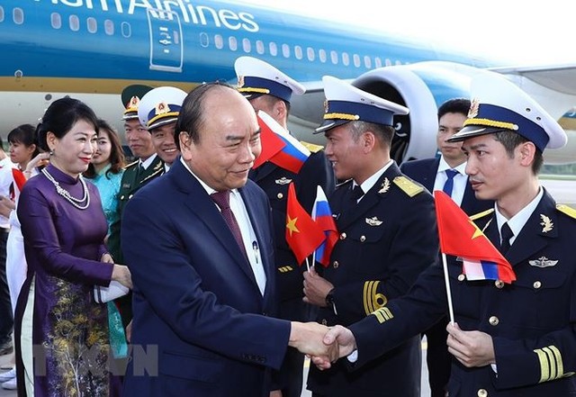 Thủ tướng Nguyễn Xuân Phúc và Phu nhân đến Saint Petersburg - Ảnh 5.
