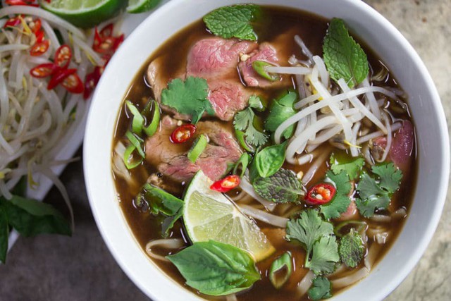 Truyền thông Úc gọi tên những món quà ẩm thực tuyệt vời mà Việt Nam đã mang đến đất nước của mình - Ảnh 2.