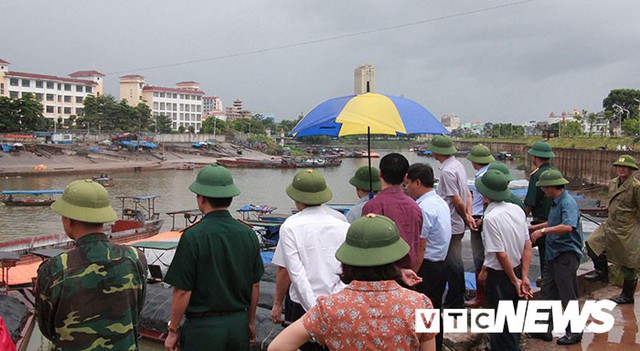 Hình ảnh mới nhất tại Quảng Ninh và Hải Phòng trước giờ bão số 3 đổ bộ - Ảnh 4.