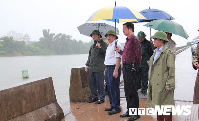 Hình ảnh mới nhất tại Quảng Ninh và Hải Phòng trước giờ bão số 3 đổ bộ - Ảnh 5.