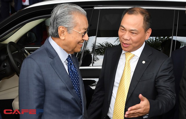 Phút tiếc nuối với tốc độ chỉ được 100 km/h của Thủ tướng Malaysia và câu chuyện thương hiệu xe hơi của hai quốc gia Đông Nam Á - Ảnh 4.