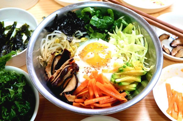 Obangsaek: Triết lý ngũ hành với 5 màu may mắn chứa đựng ý nghĩa hay ho về cuộc sống của người Hàn Quốc, có mặt trong mọi ngõ ngách, nhất là ẩm thực - Ảnh 6.