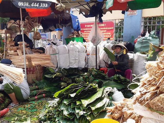 Chợ lá dong nửa thế kỷ ở Sài Gòn ế ẩm do heo tăng giá - Ảnh 15.