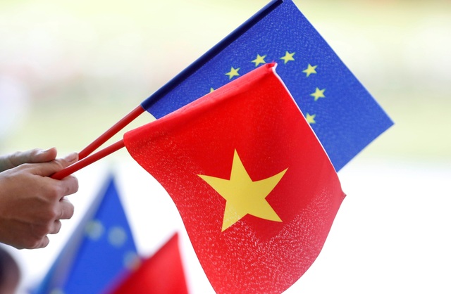 Trưởng phái đoàn EU tại Việt Nam: EVFTA là bệ phóng đưa Việt Nam tham gia sâu vào chuỗi cung ứng toàn cầu, có thể tăng lượng xuất khẩu vào EU thêm 15 tỷ EUR - Ảnh 1.