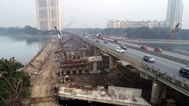 Cận cảnh công trình cầu vượt hồ Linh Đàm xóa điểm ùn tắc lớn nhất Hà Nội - Ảnh 2.