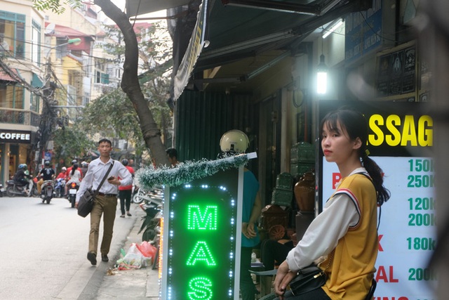 Đói khách vì dịch Covid-19, khách sạn 3 sao ở Hà Nội giảm sốc giá phòng còn 299.000 đồng - Ảnh 9.