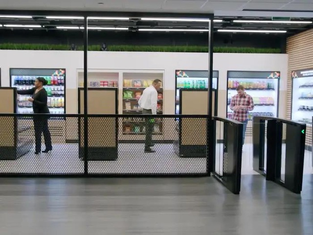 7-Eleven chơi lớn với cửa hàng không người bán đầu tiên ở Mỹ, cạnh tranh mô hình với Amazon Go - Ảnh 2. 7-Eleven chơi lớn với cửa hàng không người bán đầu tiên ở Mỹ, cạnh tranh mô hình với Amazon Go - Ảnh 2.