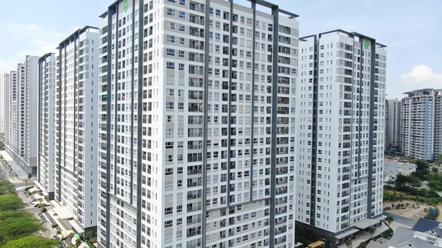 Ken đặc chung cư trên con đường ngoại ô Sài Gòn nhìn từ trên cao - Ảnh 11.