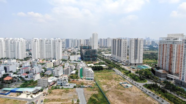 Ken đặc chung cư trên con đường ngoại ô Sài Gòn nhìn từ trên cao - Ảnh 14.