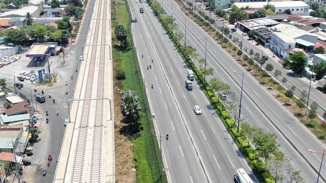 Tuyến metro đầu tiên của Sài Gòn đang thi công tới đâu? - Ảnh 17.