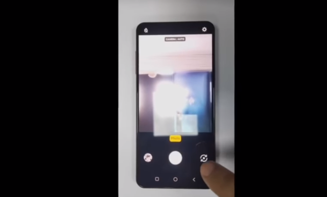 VinSmart sắp ra mắt smartphone có camera ẩn dưới màn hình, chip Snapdragon 768G, giá bán dưới 10 triệu đồng? - Ảnh 3.