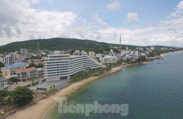 Nhìn từ trên cao đảo ngọc Phú Quốc bị ‘băm nát’ do buông lỏng quản lý - Ảnh 6.