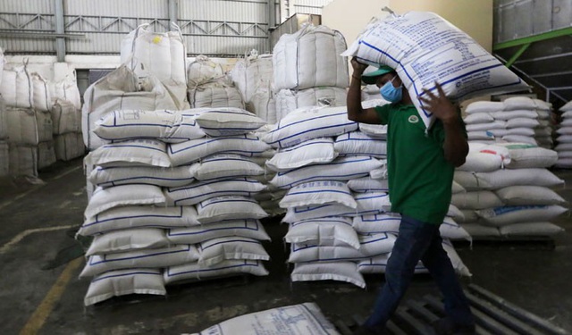 Xuất khẩu gạo của Campuchia tăng mạnh trong 6 tháng đầu năm - Ảnh 1.