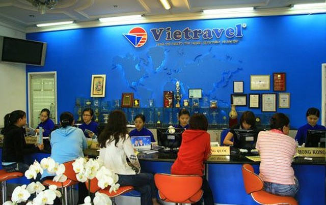 Không chỉ hoán đổi nợ thành cổ phần cho Hưng Thịnh giá 28.000 đồng/cp, Vietravel cũng đã bán 10,3% vốn với giá 24.000 đồng/cp cho VinaCapital