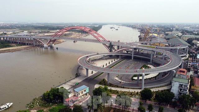 Cận cảnh cây cầu Cánh chim biển của thành phố Hải Phòng - Ảnh 1.