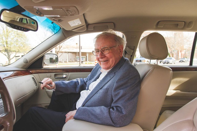 8 chia sẻ về đầu tư và lãnh đạo của Warren Buffett trong cuốn sách mới của tỷ phú Mỹ - Ảnh 5.