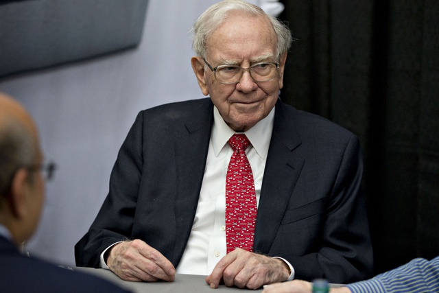 8 chia sẻ về đầu tư và lãnh đạo của Warren Buffett trong cuốn sách mới của tỷ phú Mỹ - Ảnh 6.