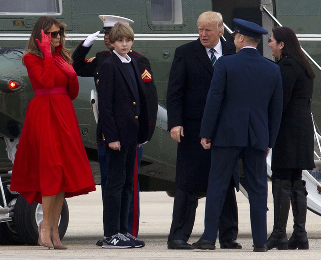 Thích một mình, chuộng mặc vest từ nhỏ và loạt fact ít ai biết về “Hoàng tử Nhà Trắng” Barron Trump - Cậu bé được cả thế giới săn đón - Ảnh 6.