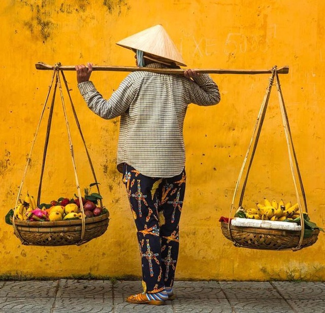 Chùm ảnh: Nhiếp ảnh gia Pháp yêu Việt Nam từ cái nhìn đầu tiên, dành cả thập kỷ du ngoạn và tạo ra những tác phẩm nghệ thuật để đời - Ảnh 3.
