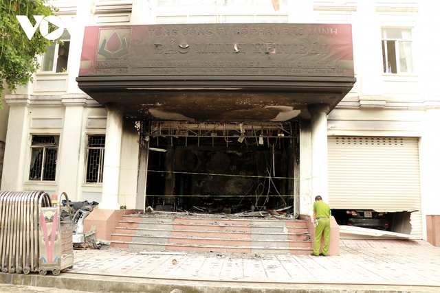  Cháy trụ sở Công ty Bảo Minh Yên Bái, nhiều giấy tờ quan trọng bị thiêu rụi  - Ảnh 1.