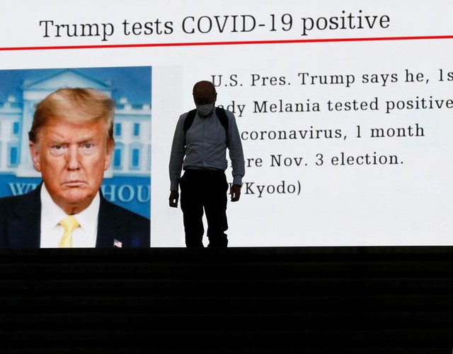  Ông Trump mắc Covid-19, nước Mỹ bầu cử ra sao?  - Ảnh 1.