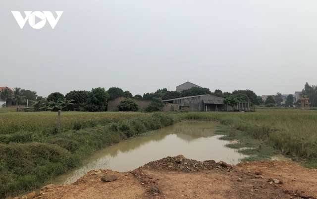 Cận cảnh tiến độ khu tái định cư bãi rác Nam Sơn bị dân chê mùi xú uế  - Ảnh 6.