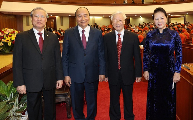 Chủ tịch QH Nguyễn Thị Kim Ngân điều hành ngày làm việc thứ hai Hội nghị Trung ương 14