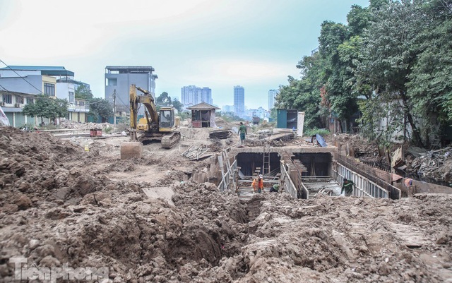 Đường vành đai dài 2km triển khai gần hai thập kỷ chưa về đích