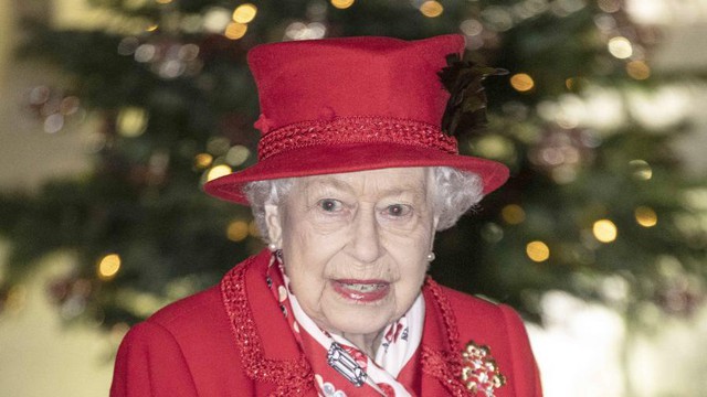Nữ hoàng Anh Elizabeth II có được số tiền ‘khủng’ nhờ sở thích lạ - Ảnh 1.