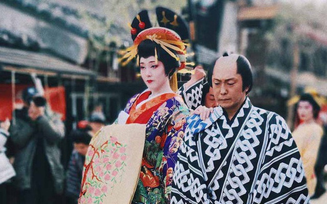 Oiran - kỹ nữ cao cấp thời Edo tại Nhật: Nhan sắc lộng lẫy, thu nhập tiền tỷ và những bí mật ít người biết