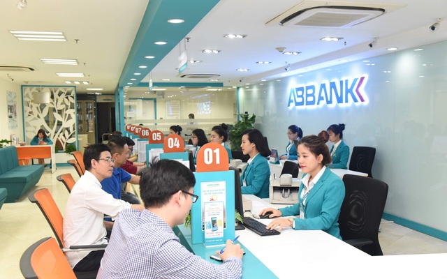 ABBank báo lãi 1.378 tỷ đồng trong 11 tháng, vượt kế hoạch cả năm