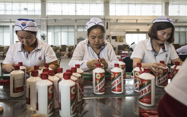Cổ phiếu thăng hoa, vốn hóa của quốc tửu Trung Quốc vượt mặt cả Coca-Cola và 'ông trùm' đồ hiệu LVMH