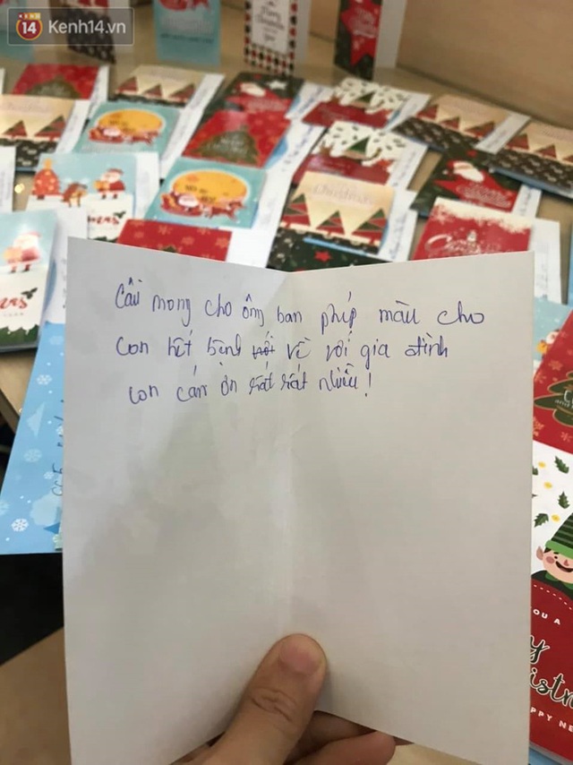 Nghẹn lòng những lá thư gửi ông già Noel ở bệnh viện nhi: Cầu mong ông ban phép màu cho con hết bệnh về với gia đình - Ảnh 3.