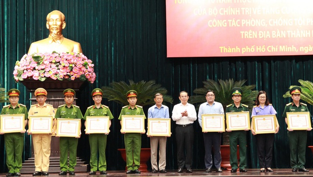  Bí thư Thành ủy Nguyễn Văn Nên: Khi sinh ra không ai muốn trở thành tội phạm!  - Ảnh 2.