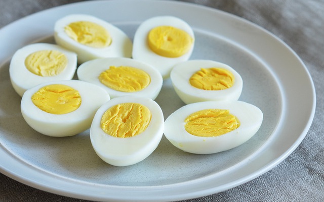 Điều gì xảy ra với cơ thể khi bạn ăn 2 quả trứng mỗi ngày?