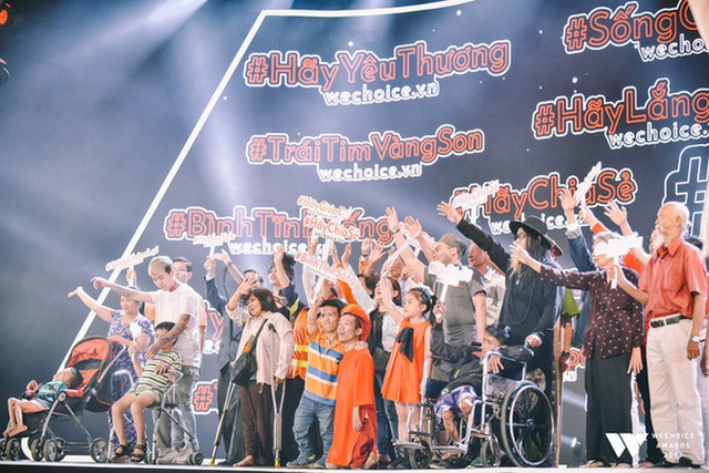 Hành trình 7 năm của WeChoice Awards: Dấu ấn diệu kỳ của tình yêu, tình người và những niềm tự hào mang tên Việt Nam - Ảnh 39.