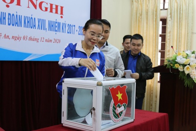 Anh Lê Văn Lương giữ chức Bí thư Tỉnh đoàn Nghệ An - Ảnh 4.