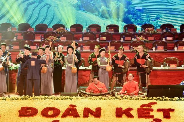Chùm ảnh: Đại hội đại biểu toàn quốc các dân tộc thiểu số Việt Nam - Ảnh 10.