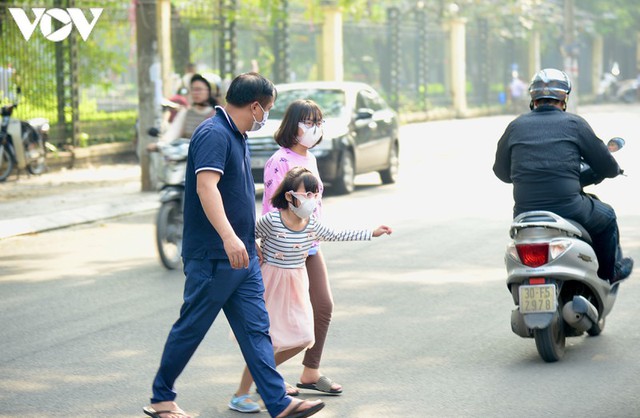 Hàng quán Hà Nội thiết lập lá chắn phòng, chống dịch COVID-19 - Ảnh 12.