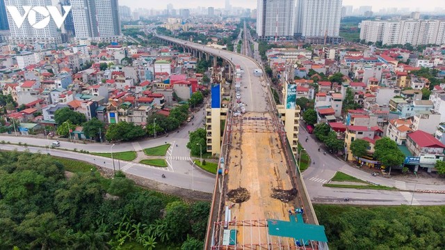 Toàn cảnh đại công trường sửa chữa cầu Thăng Long, Hà Nội - Ảnh 10.