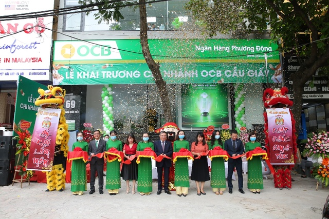 Liên tục mở rộng mạng lưới, OCB khai trương thêm 2 chi nhánh mới tại Hà Nội - Ảnh 1.