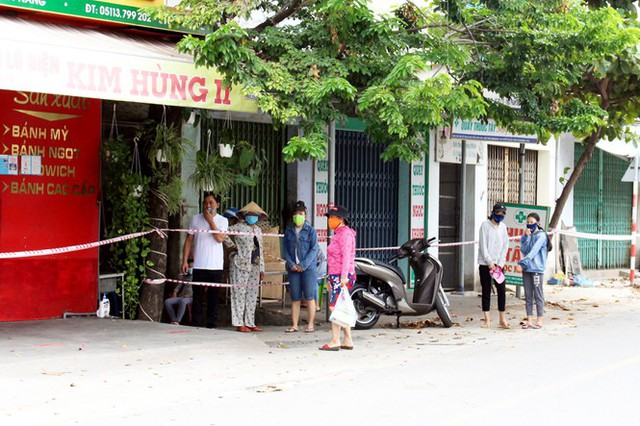 Cuộc sống trong thôn đầu tiên ở Đà Nẵng bị phong tỏa vì COVID – 19 - Ảnh 3.