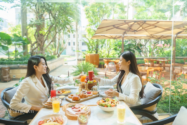 Chọn ở khách sạn 5 sao cho kỳ nghỉ 2/9 tại Sài Gòn, nhiều người bất ngờ với chi phí rẻ hơn thường ngày đến một nửa - Ảnh 9.