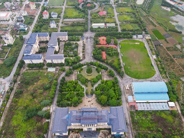 Thanh tra việc xây biệt thự khủng trên đất giáo dục ở Bắc Ninh - Ảnh 1.