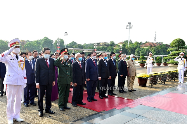 [Ảnh] Quốc khánh ở khắp nơi thế giới từ khi Covid-19 bùng phát đến nay có gì đặc biệt? - Ảnh 10.