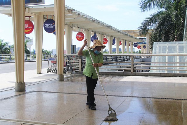  Bến xe, nhà ga, sân bay ở Đà Nẵng mở cửa trở lại nhưng vẫn vắng khách  - Ảnh 3.