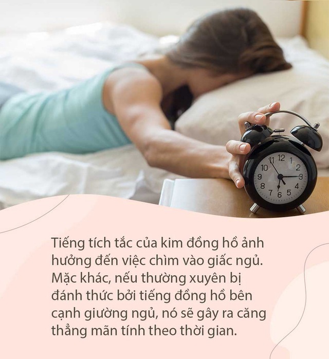 Đừng để 5 thứ này gần đầu giường, nếu không bạn sẽ bị rụng tóc, ngủ kém, sức khỏe giảm sút - Ảnh 1.