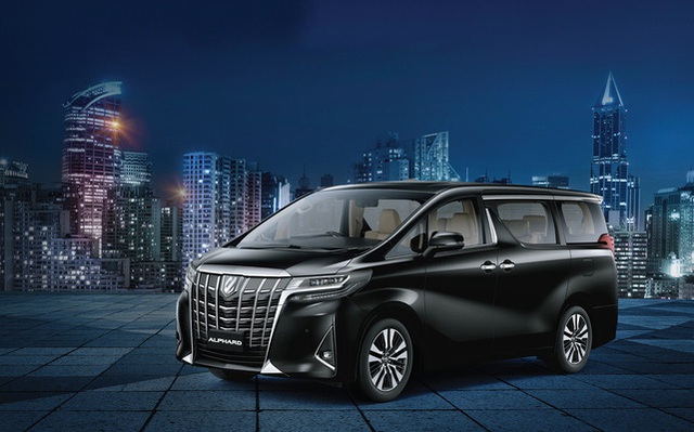 Toyota Alphard 2021 giá hơn 4,2 tỷ đồng về Việt Nam