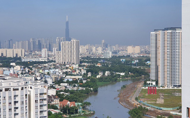 Giá nhà tại TP.HCM vẫn tăng cao trong 2020 - Ảnh: Huyền Trâm.